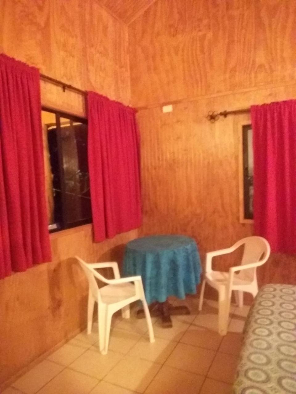 Cabanas Tangaroa Y Hamea Hanga Roa Extérieur photo